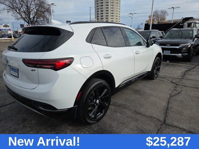 2021 Buick Envision Essence photo 4