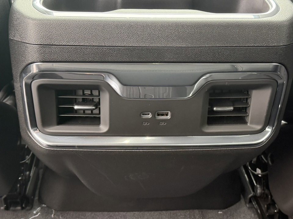 2026 GMC SIERRA - Image 30