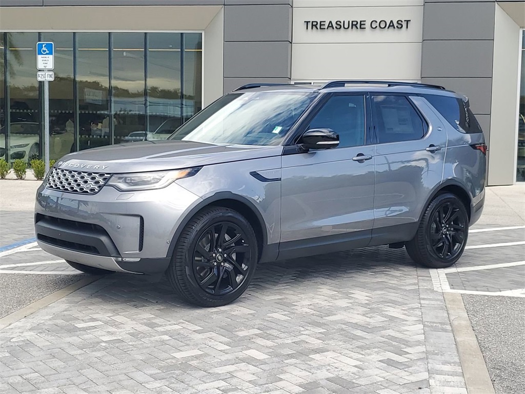 2025 Land Rover Discovery S's photo