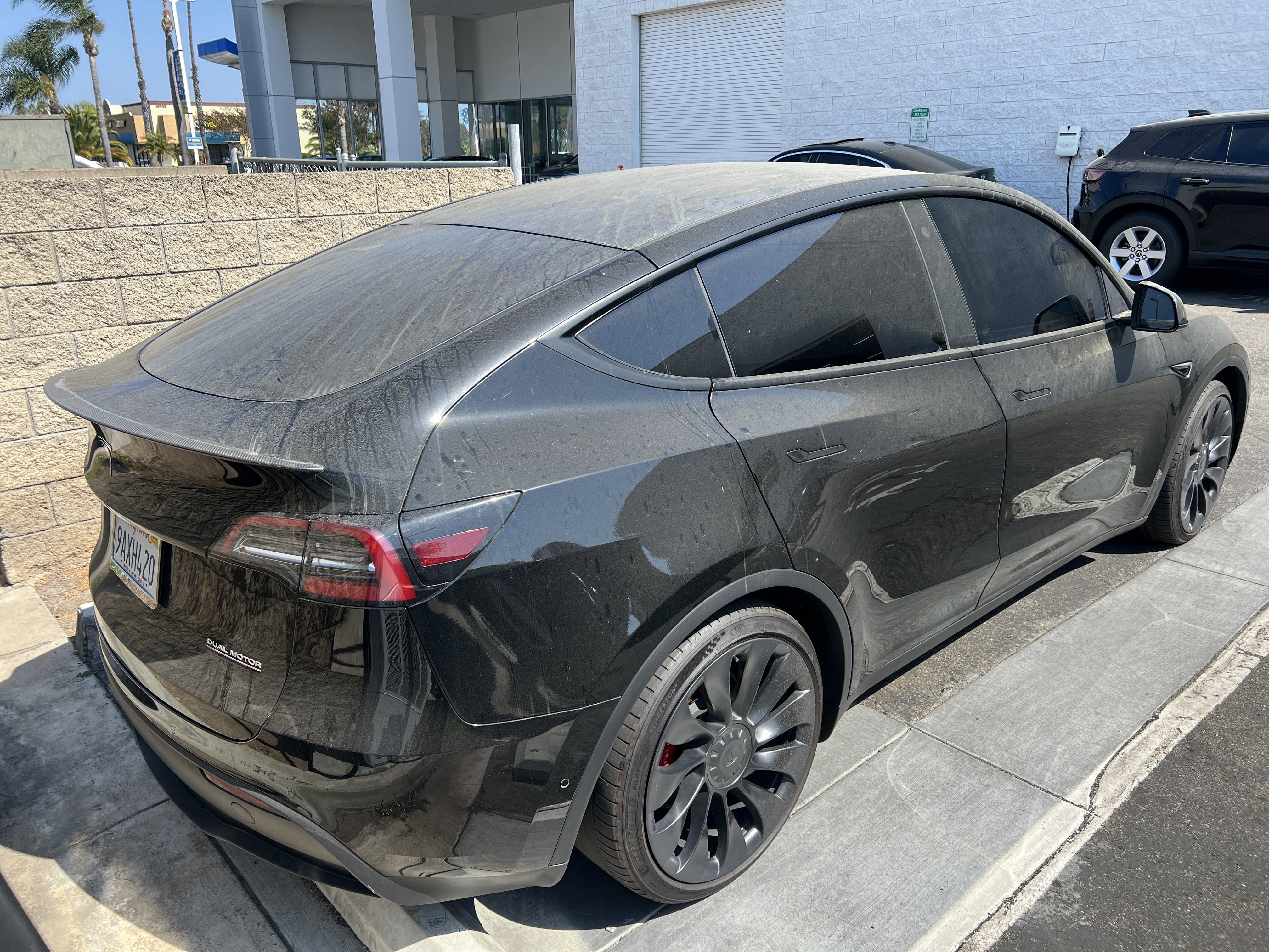 Used 2022 Tesla Model Y Performance with VIN 7SAYGDEF5NF407486 for sale in Huntington Beach, CA