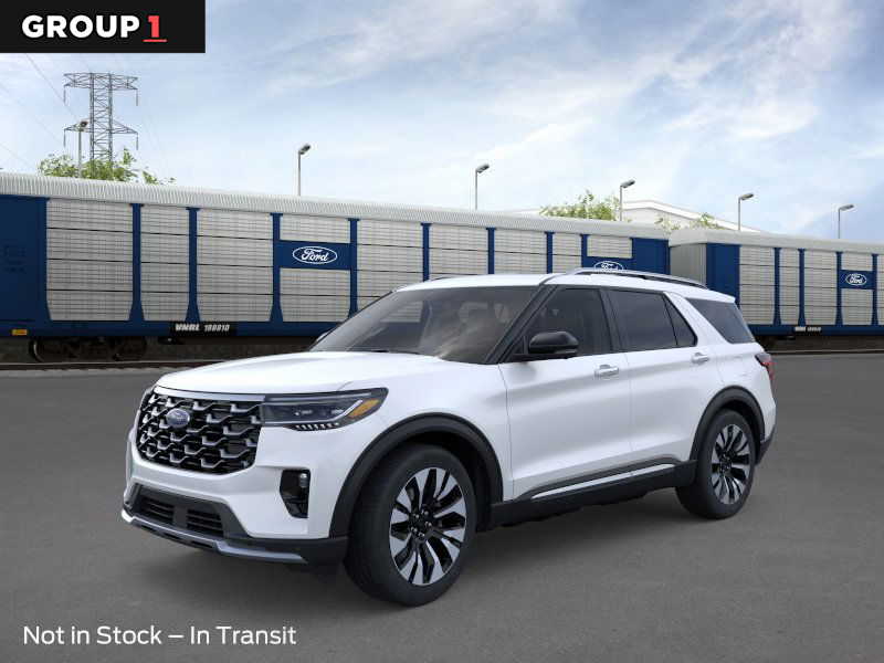2026 Ford Explorer Platinum's photo