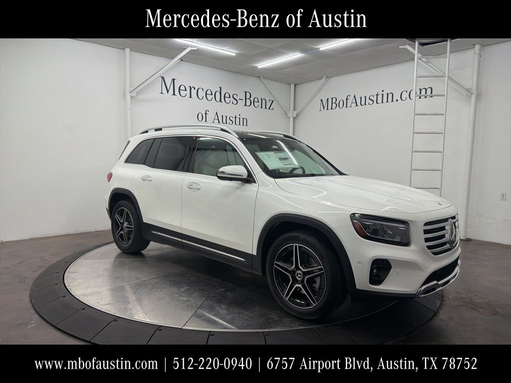 2026 Mercedes-Benz GLB GLB 250's photo