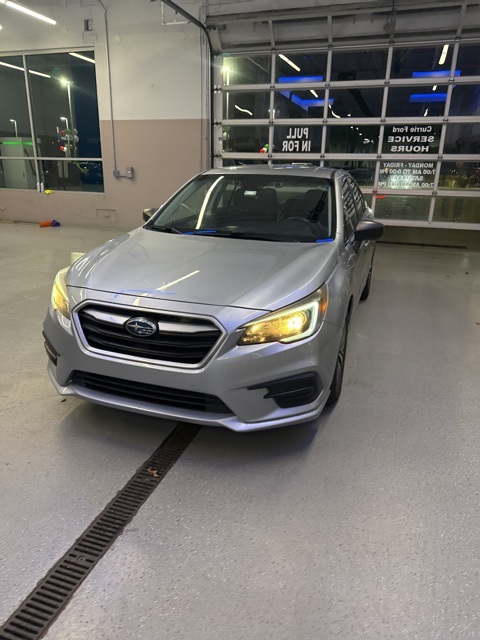 2019 SUBARU LEGACY - Image 2