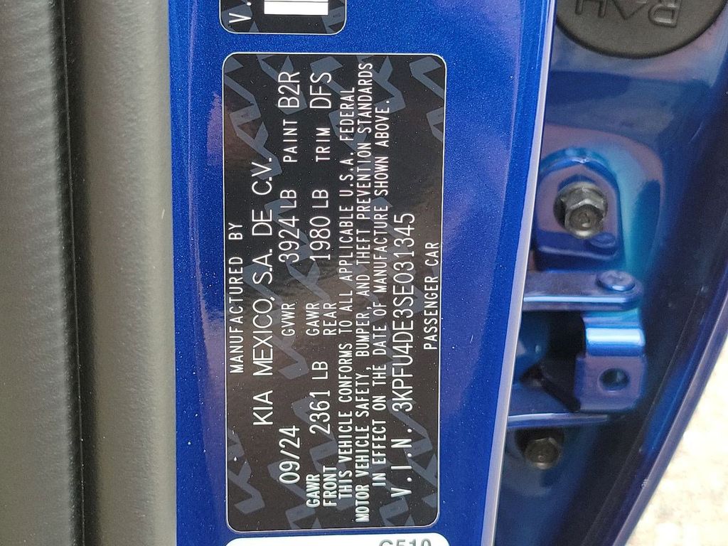 2025 Kia K4 EX photo 25
