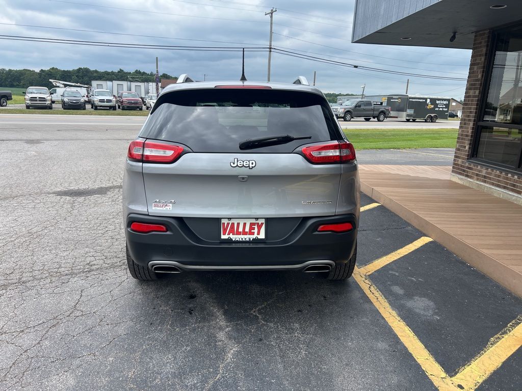 2015 Jeep Cherokee Limited photo 3
