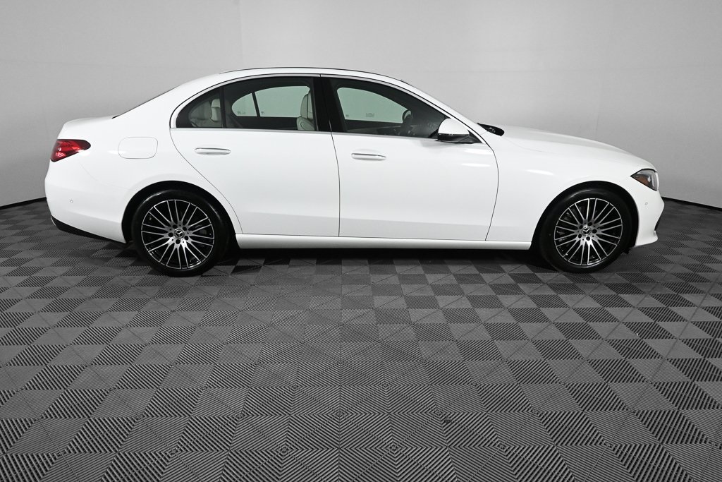 2025 Mercedes Benz C 300 photo 16
