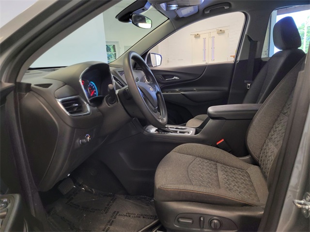 2023 Chevrolet Equinox LT photo 5
