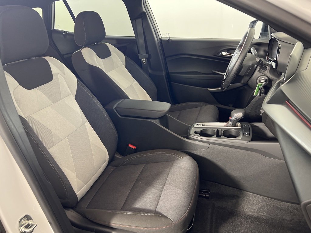 2024 Chevrolet Trax photo 17