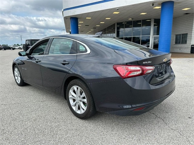 2022 Chevrolet Malibu 1LT photo 3