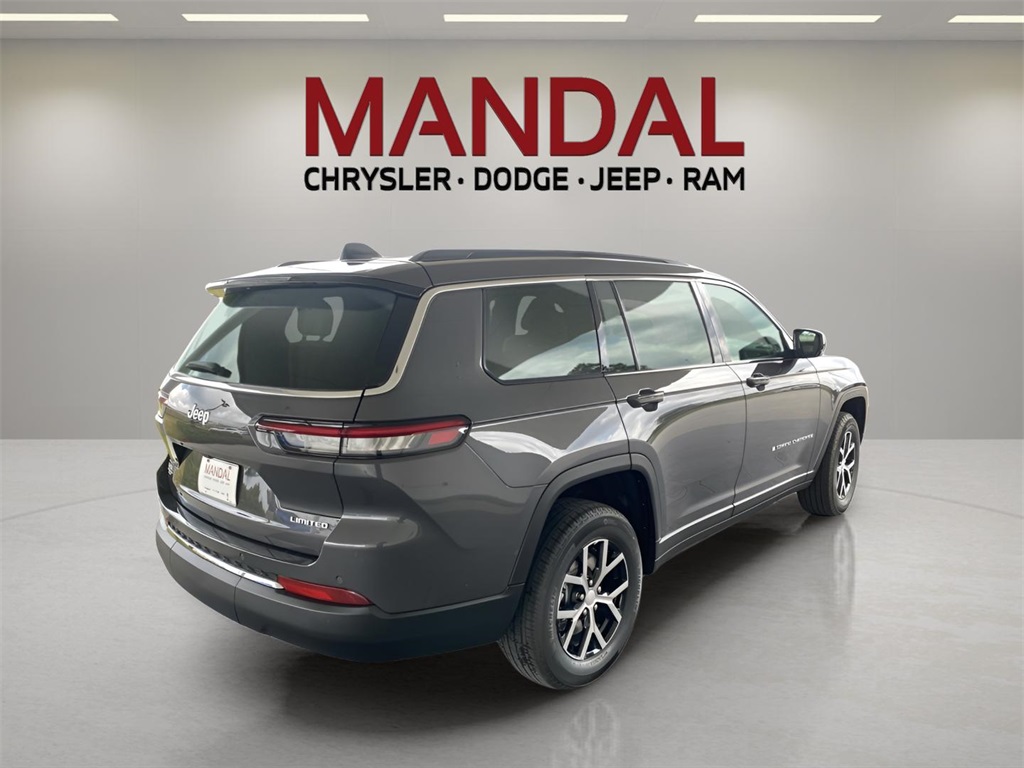 2025 Jeep Grand Cherokee Limited photo 4