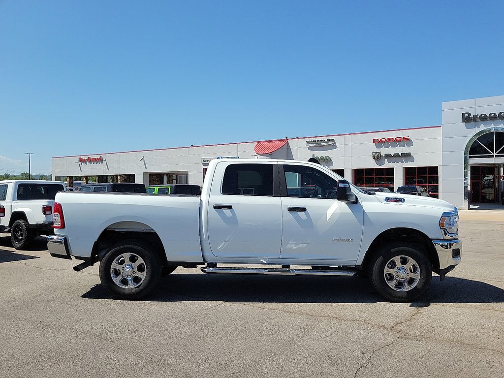 2024 Ram 2500 Big Horn photo 6