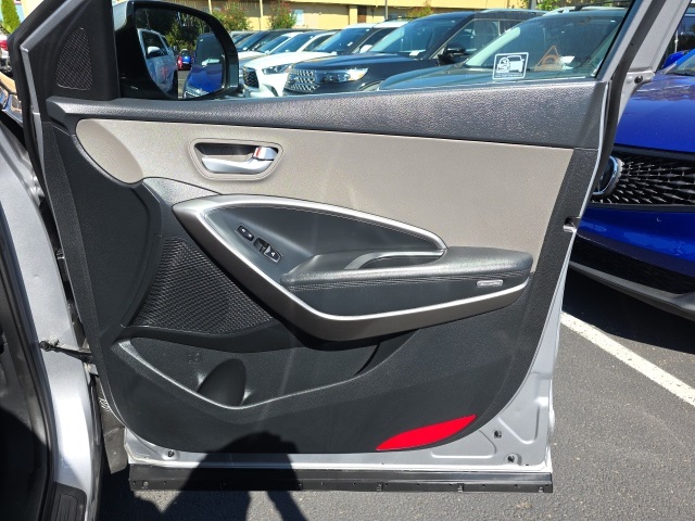 2017 Hyundai Santa Fe SE photo 20
