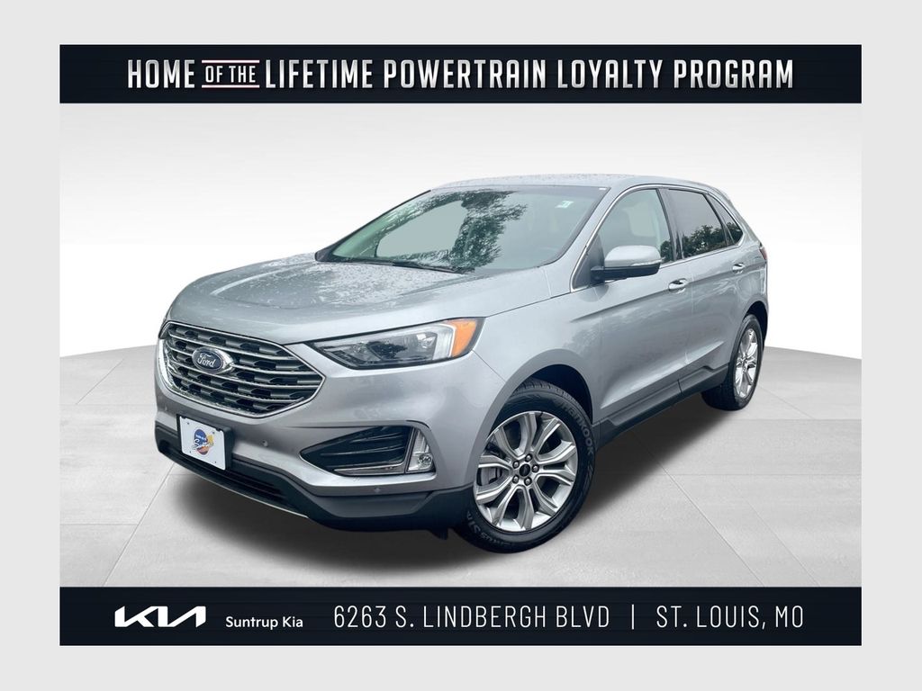 2024 Ford Edge Titanium's photo