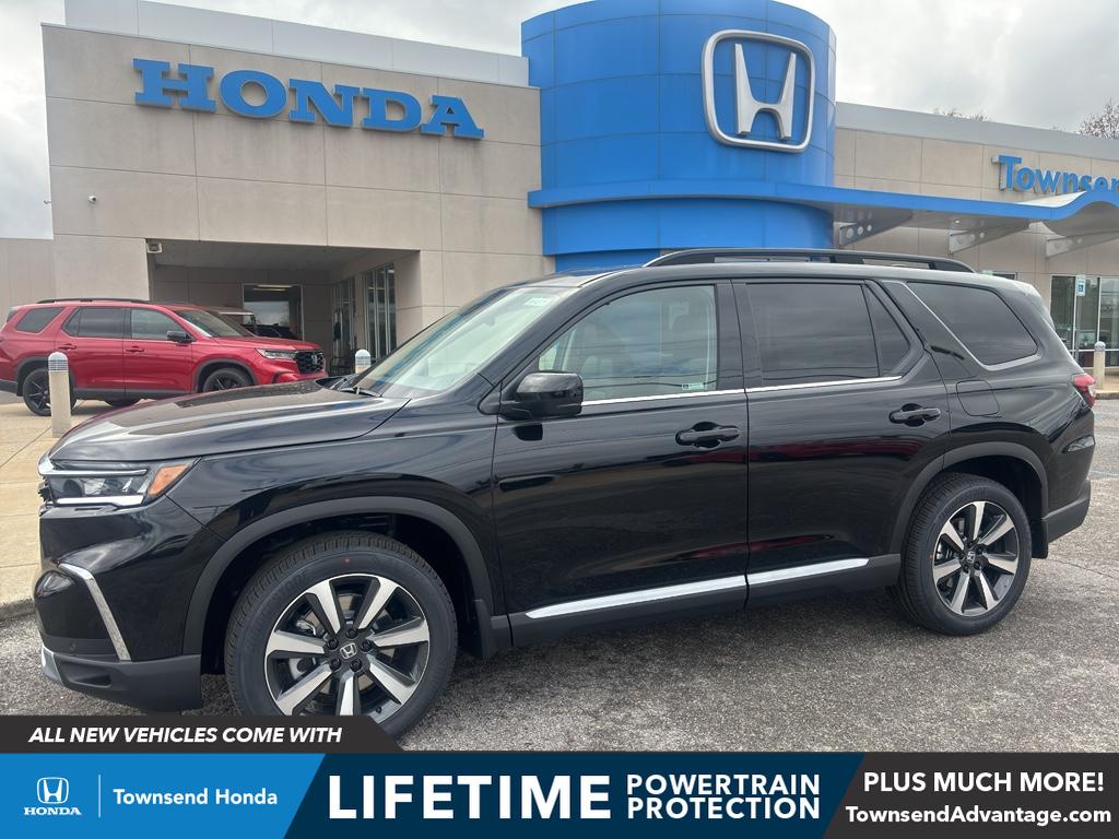 2025 Honda Pilot Touring's photo