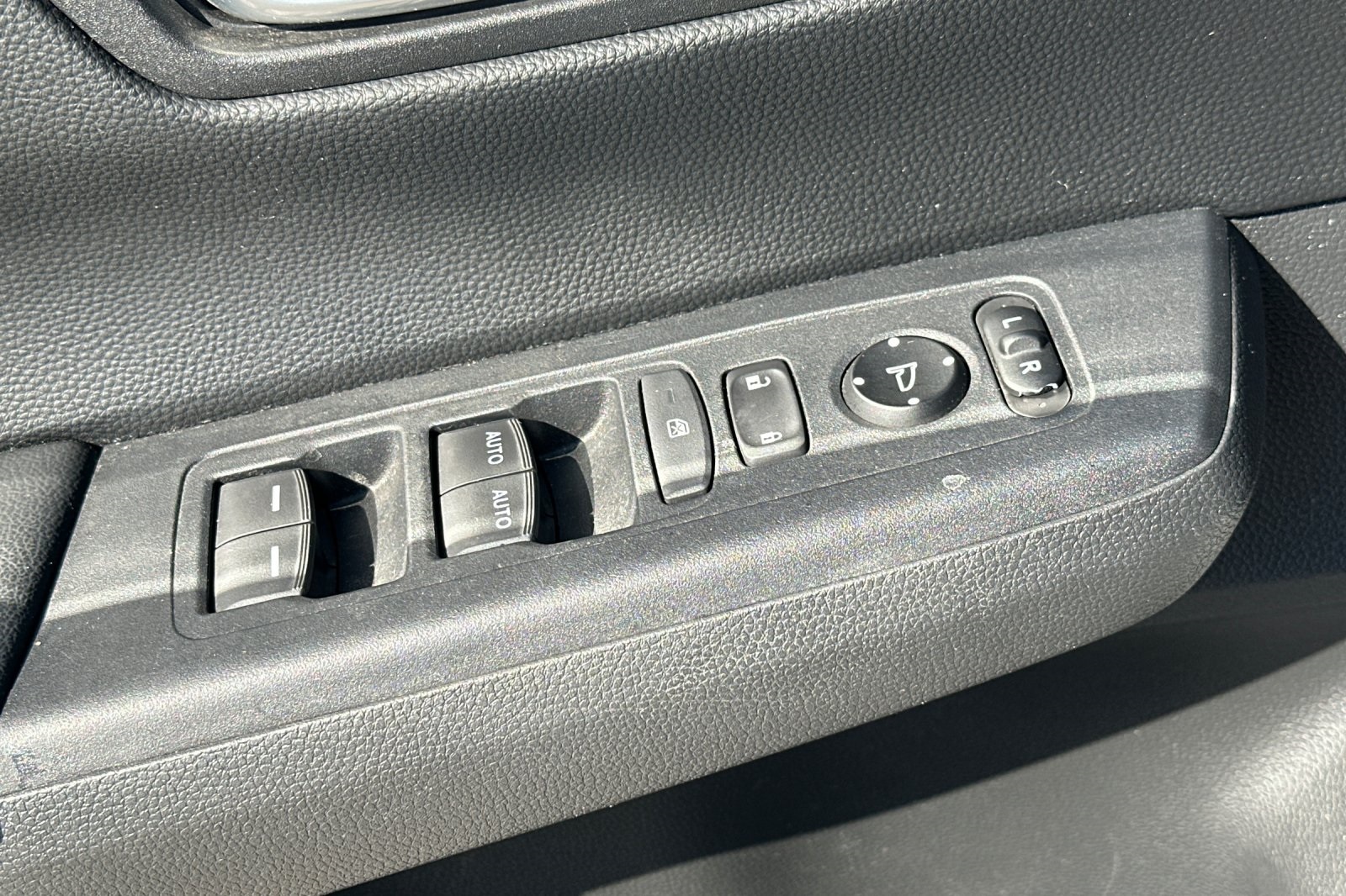 2023 Honda CR-V EX photo 9