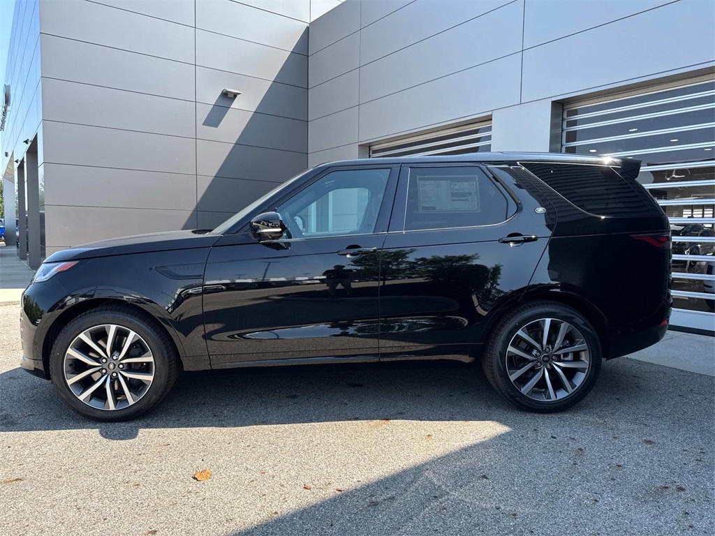 2025 Land Rover Discovery SE photo 4