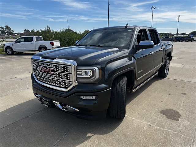 2017 Gmc Sierra 1500 Denali photo 4