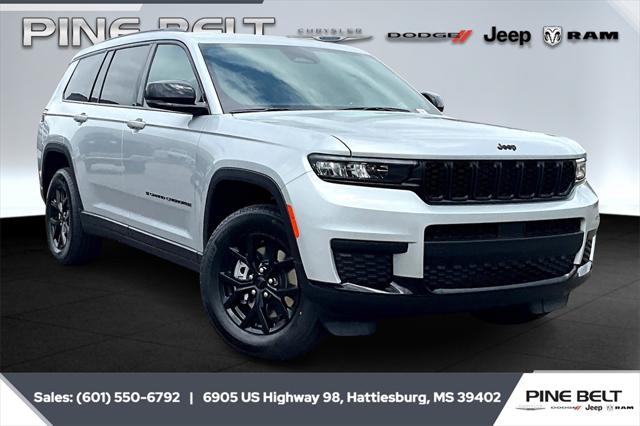 2025 Jeep Grand Cherokee L Altitude's photo