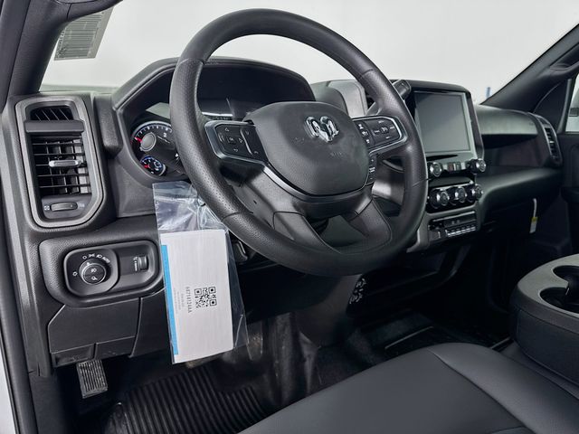 2025 Ram 5500 Tradesman photo 8