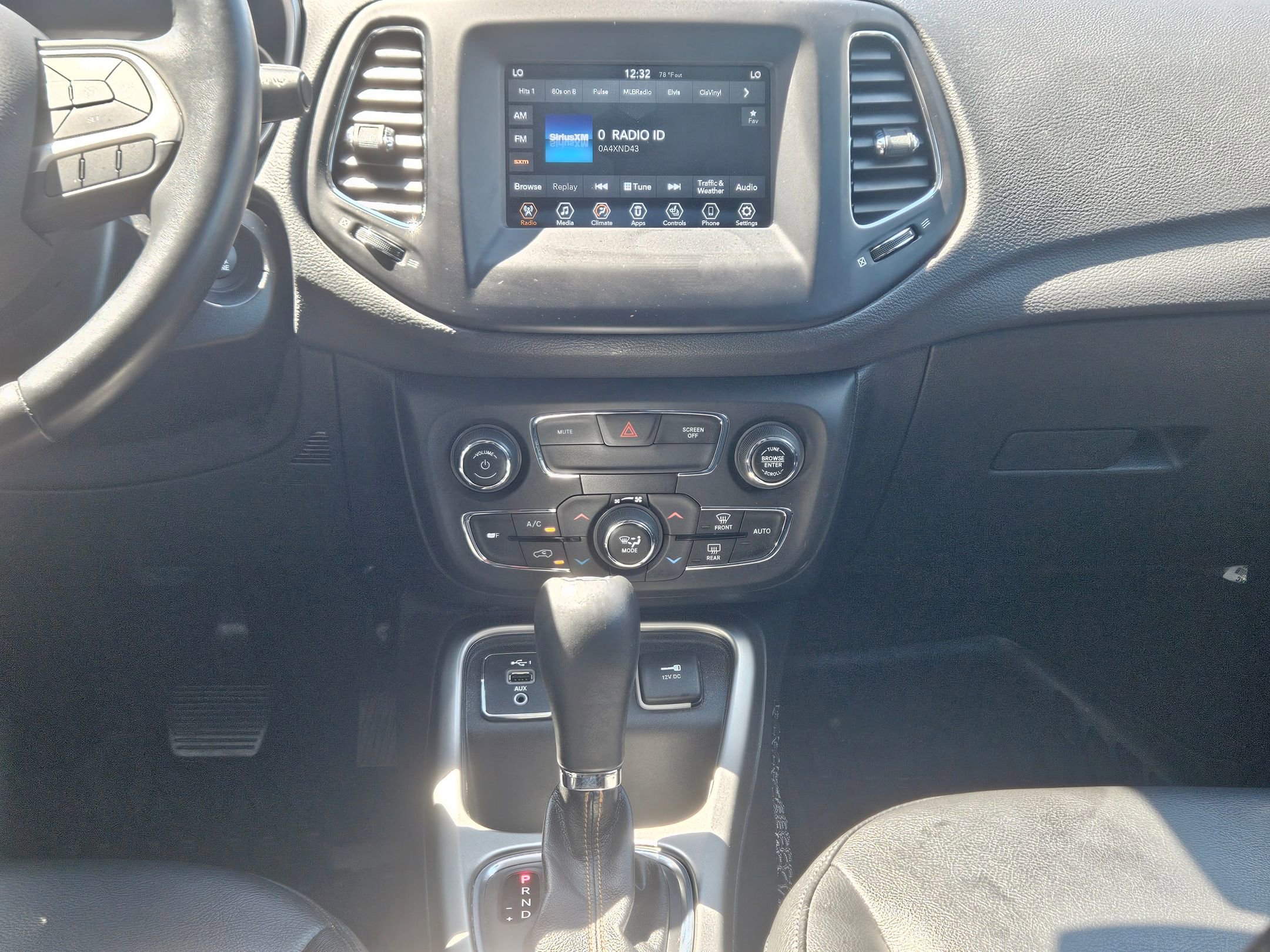 2021 Jeep Compass Latitude photo 8