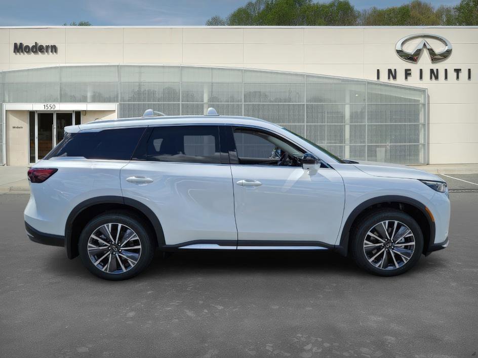 2026 Infiniti QX60 Luxe AWD photo 3