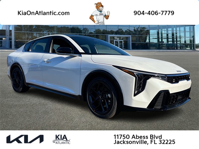 2025 Kia K4 GT-Line Turbo's photo