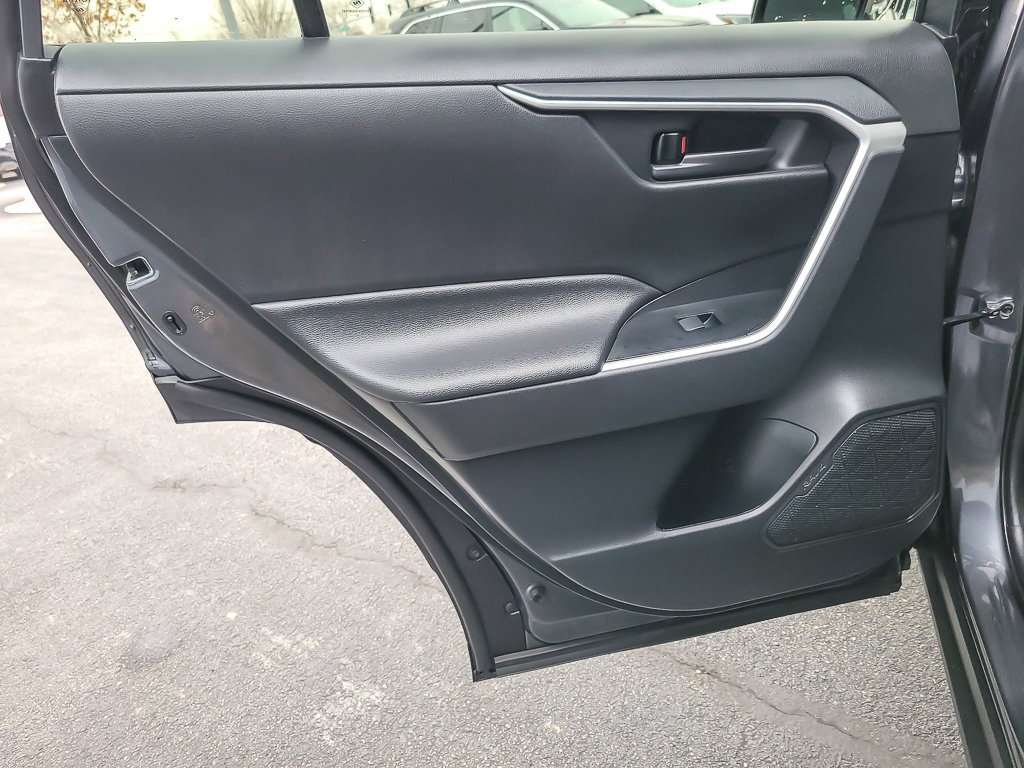 2021 TOYOTA RAV4 - Image 17
