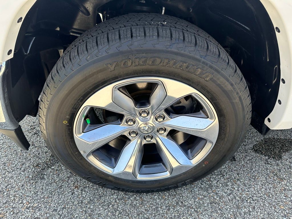 2021 Ram 1500 Limited photo 6