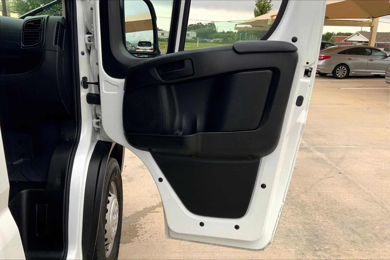 2024 Ram ProMaster 2500 photo 15