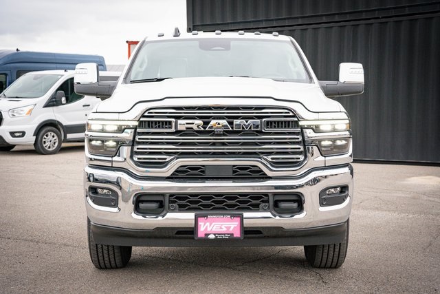 2025 Ram 2500 Laramie photo 3