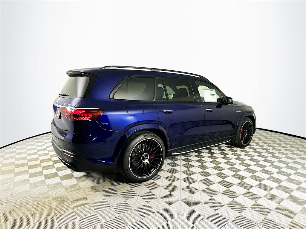 2026 Mercedes Benz GLS 63 AMG photo 4
