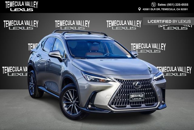 2025 Lexus NX 350's photo