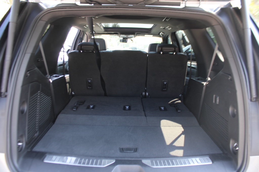 2023 Chevrolet Tahoe RST photo 31