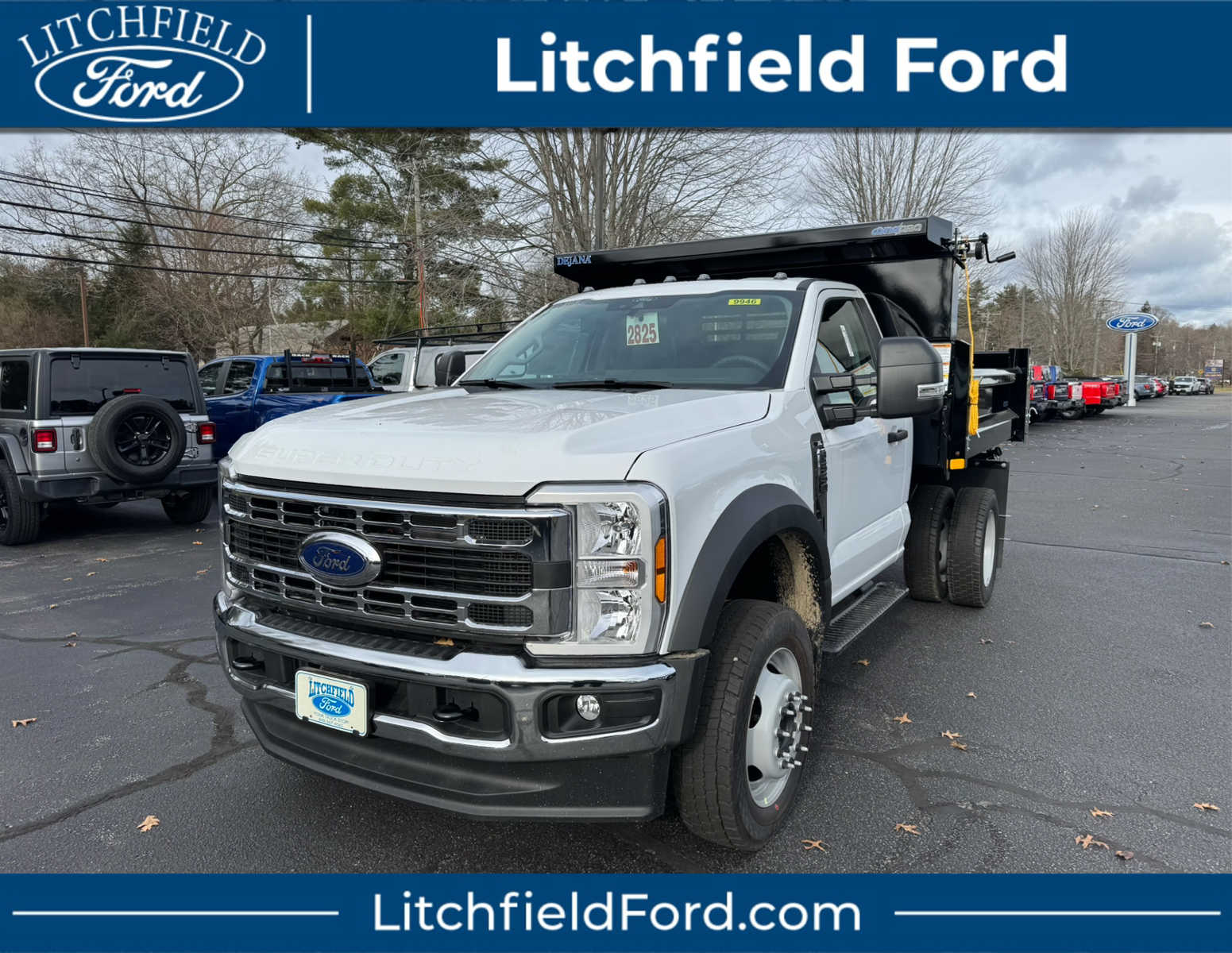 2025 Ford F-550 Super Duty Chassis Cab XL's photo