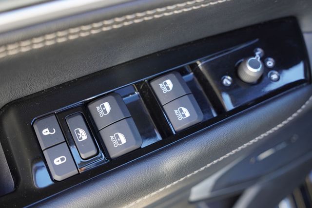 2025 Jeep Wagoneer Base photo 25