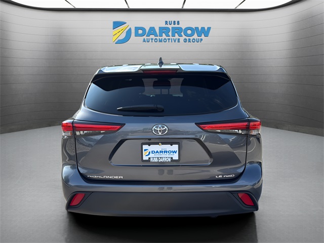 2020 Toyota Highlander LE photo 4