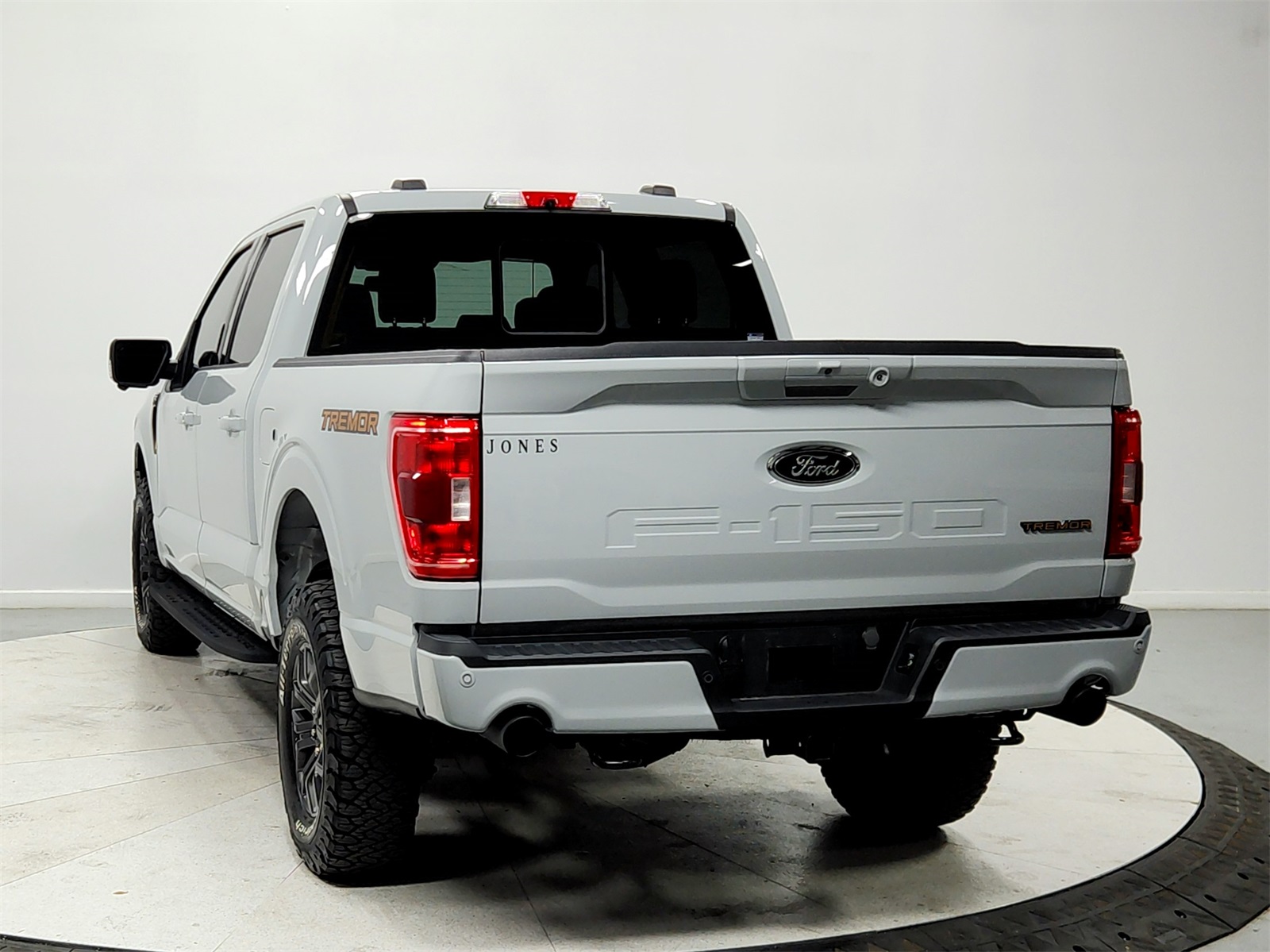 2023 Ford F-150 Tremor photo 4