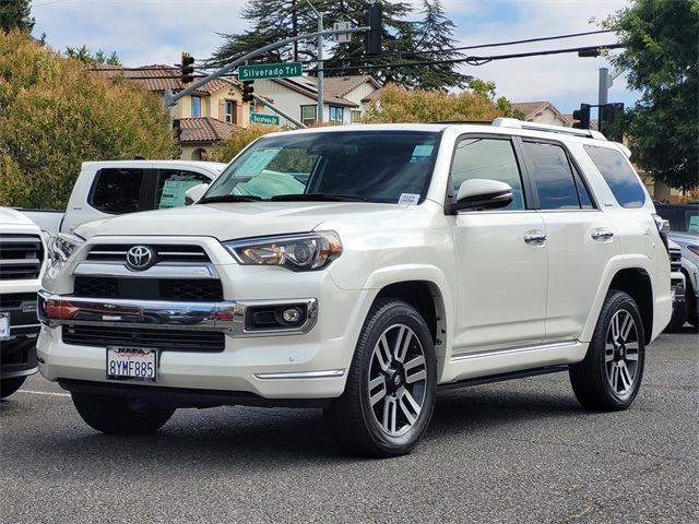 2022 Toyota 4Runner Limited photo 10