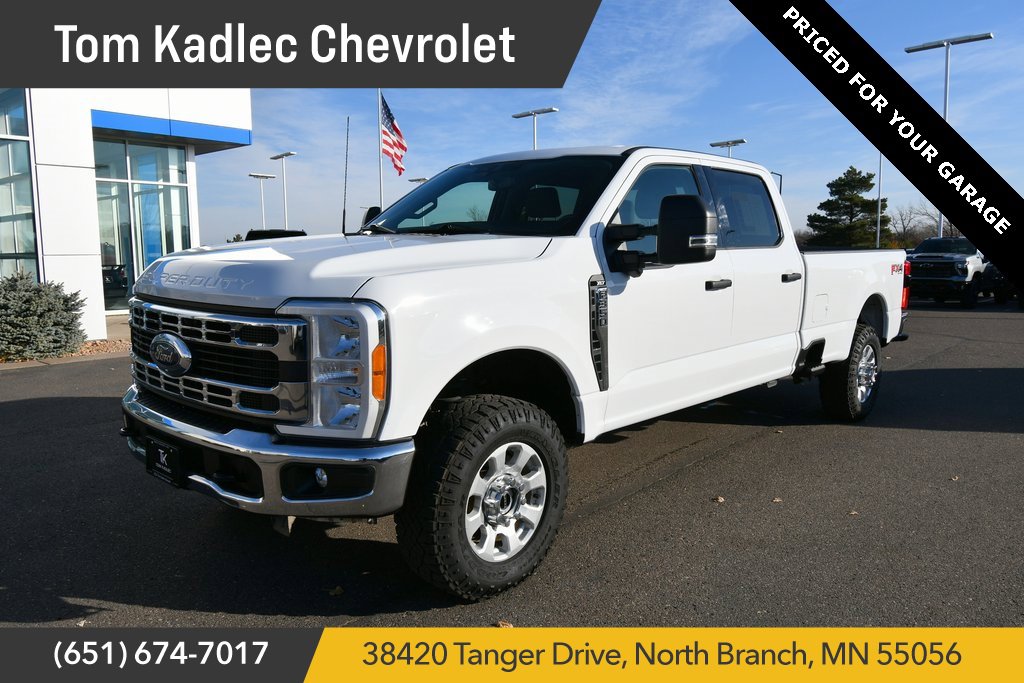 2023 Ford F-350 Super Duty XL's photo