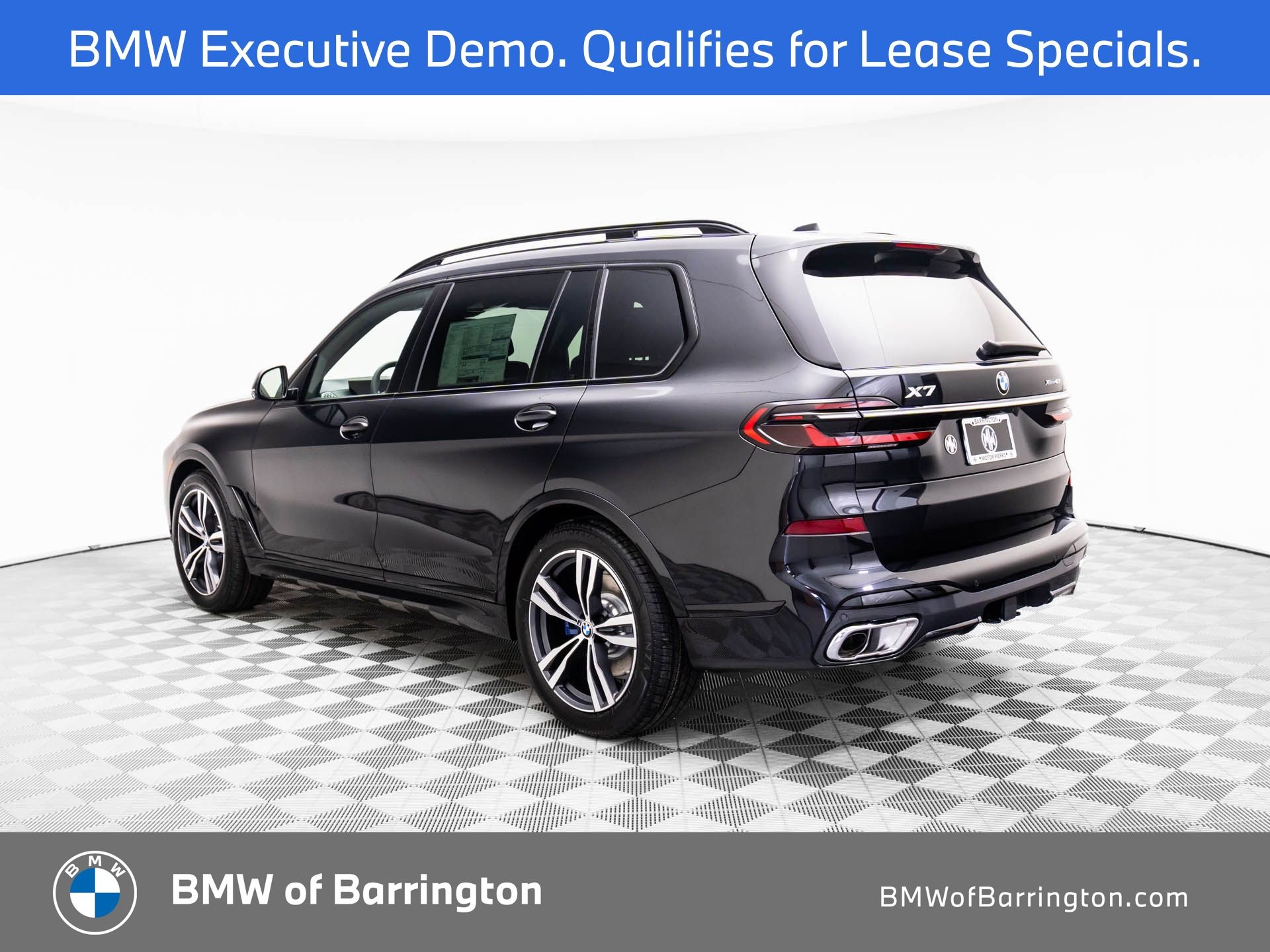 New 2025 Black Sapphire Metallic BMW xDrive40i image 3