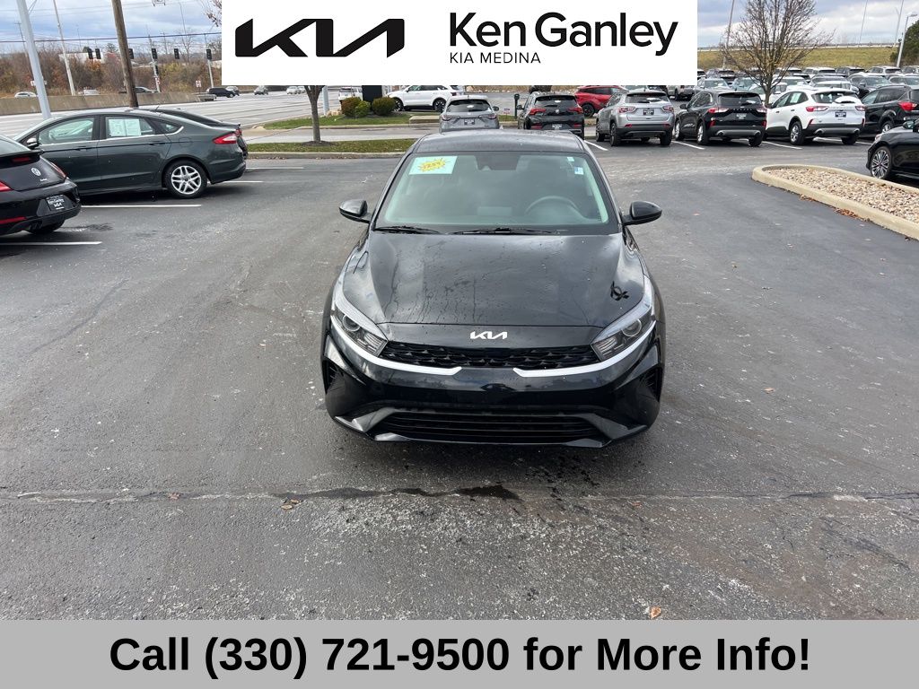 2024 Kia Forte LXS photo 4