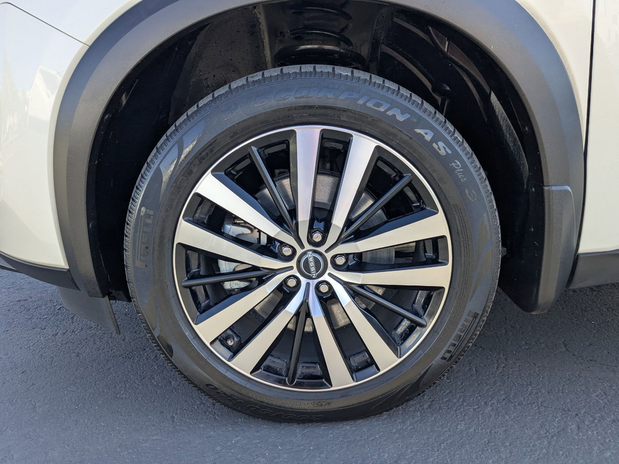 2023 Nissan Pathfinder Platinum photo 34
