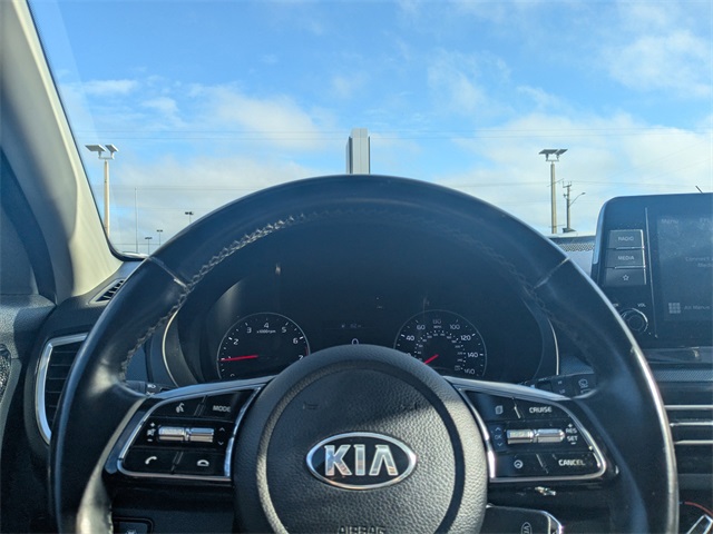 2021 Kia Seltos S photo 21