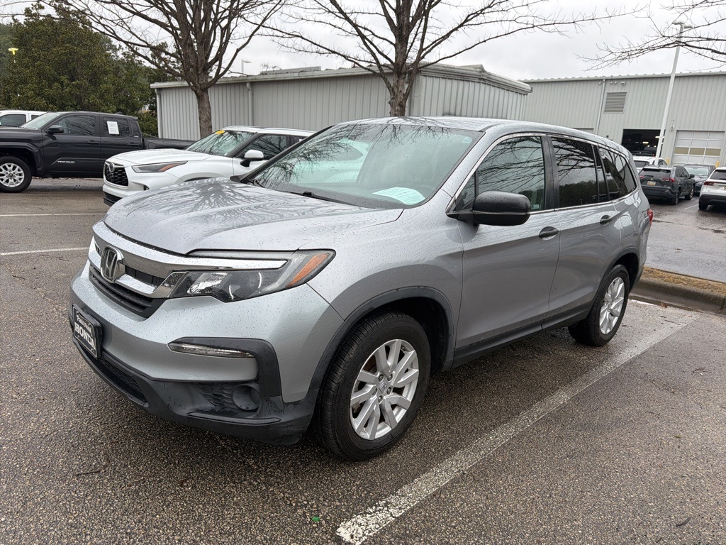 2021 Honda Pilot LX's photo