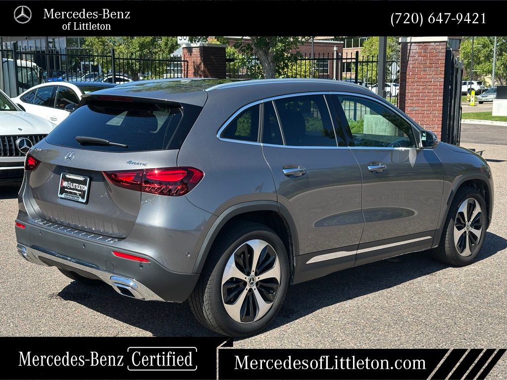 2025 Mercedes Benz GLA 250 4MATIC photo 3