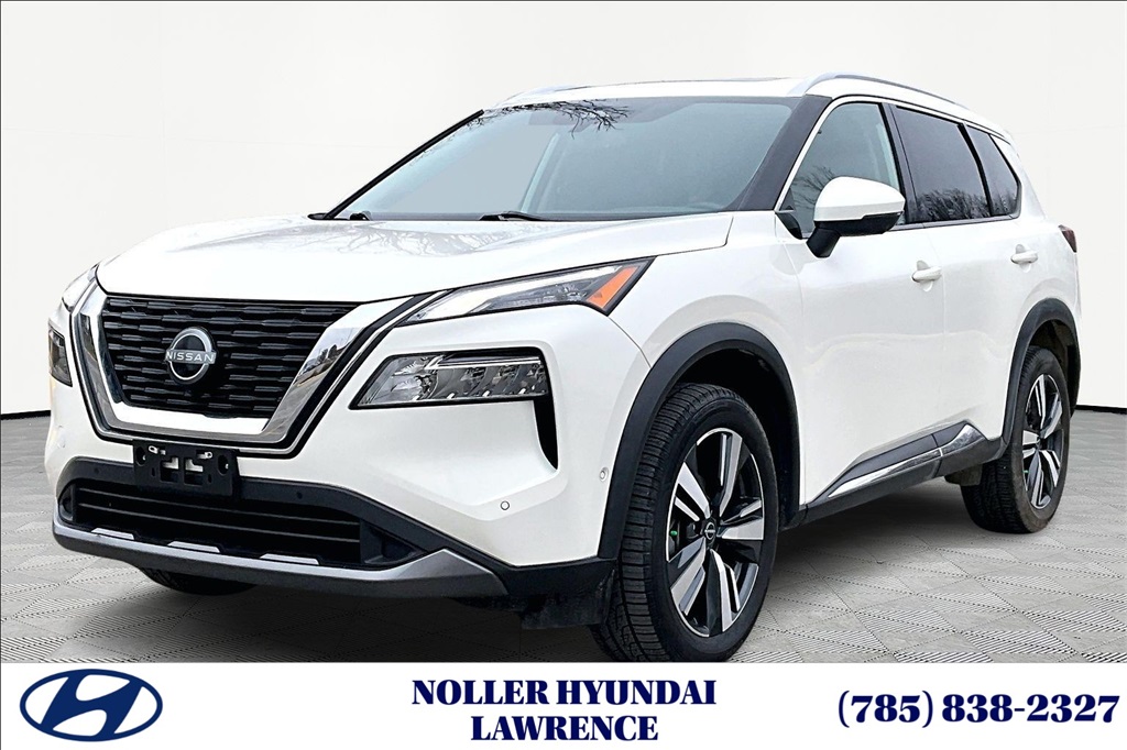 2023 Nissan Rogue SL's photo