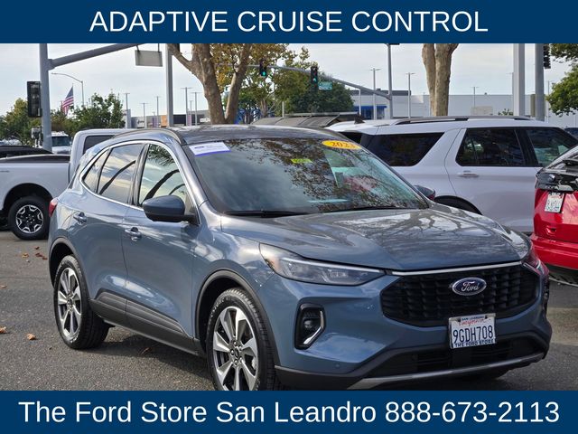 2023 Ford Escape Platinum photo 4