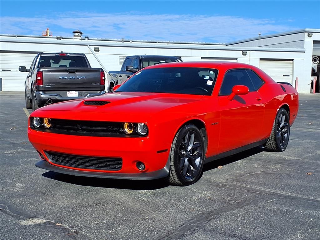 Used 2021 Dodge Challenger R/T with VIN 2C3CDZBT4MH627707 for sale in Kansas City