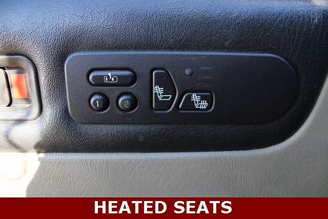 2004 Hummer H2 Base photo 16