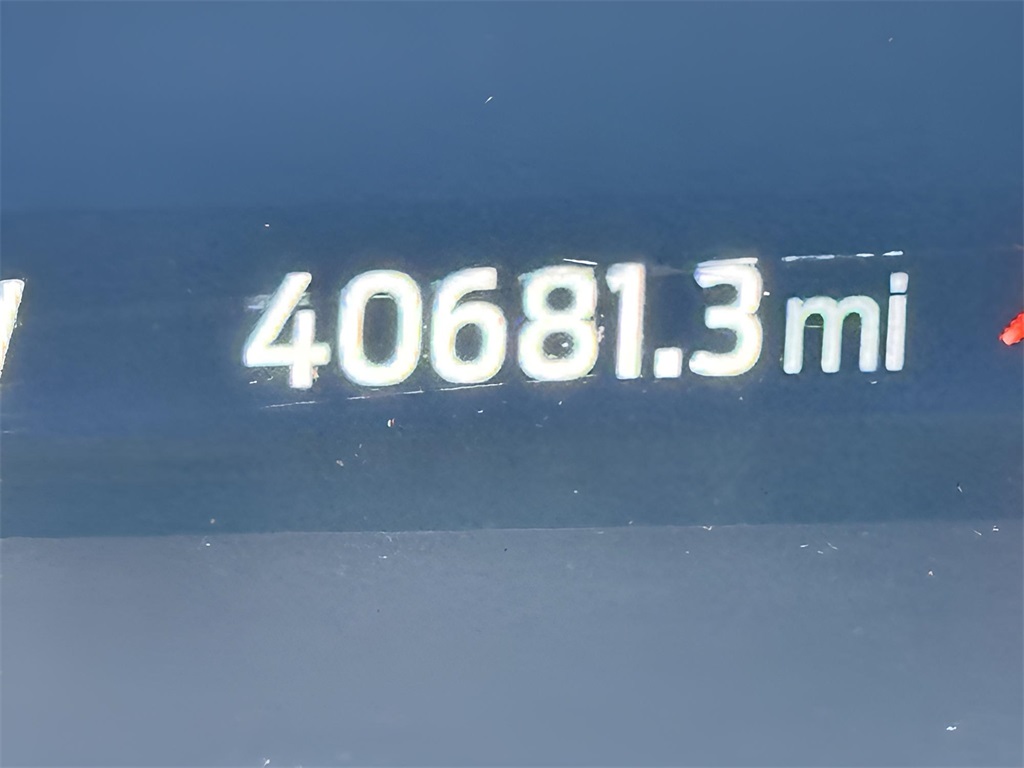 2022 Ford F-150 Platinum photo 11